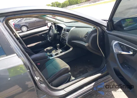 2013 Nissan Altima 2.5 S из США, поврежденный, VIN 1N4AL3AP5DC266410